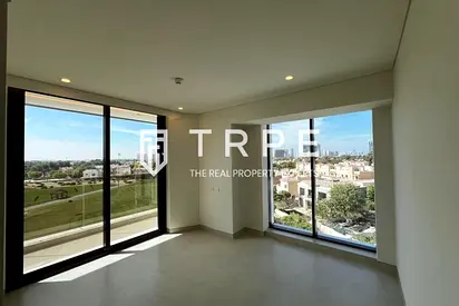 Golf Course View | Great Location | Modern Living