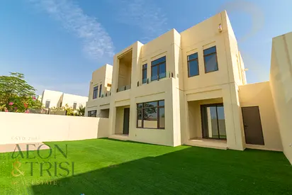 4 Bed + Study | Single row | Landscaped