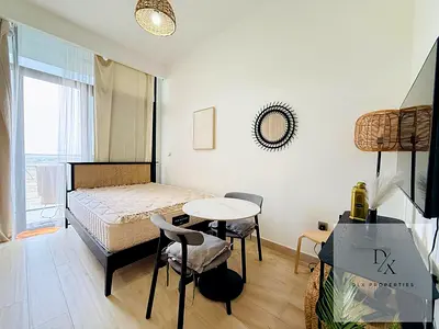 BURJ KHALIFA VIEW | SPACIOUS | READY TO MOVE