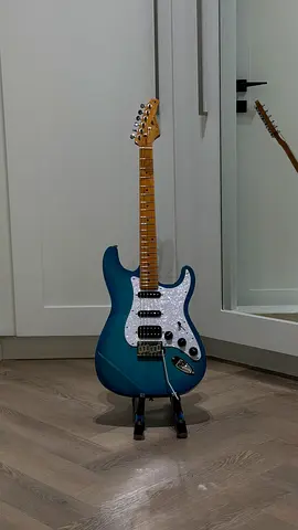 Electric guitar