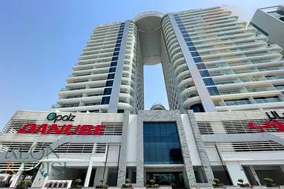 Spacious Furnished Studio Stunning view