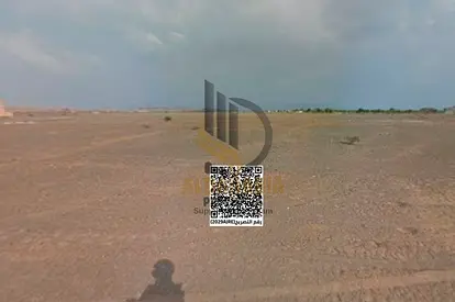 فرصة مميزة لامتلاك قطعة أرض سكنية استثمارية بسعر مناسب جداً في منطقة المنامة 4، إحدى المناطق الهادئة والواعدة في عجمان، والتي تشهد تطوراً عمرانياً تدر