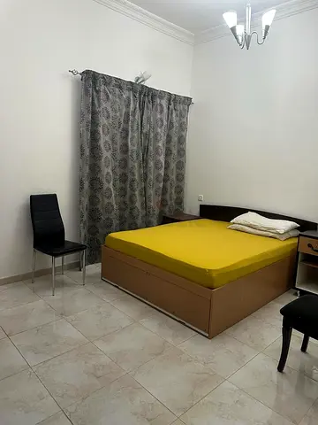Furnished room for rent in mirdif for lady