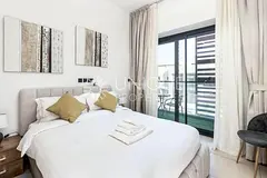 Fully Furnished 1BR Apartment Plus Study | Rented