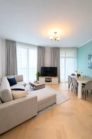 DIRECT FROM OWNER - 2BR HIGH FLOOR