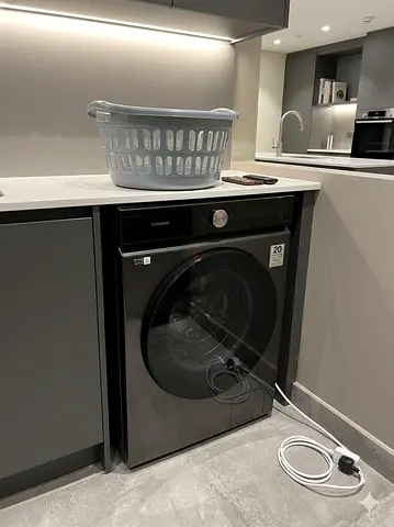 Samsung Washer Dryer Combo with AI Ecobubble and AI Wash, 11/8 Kg, 1400 RPM  by LOO