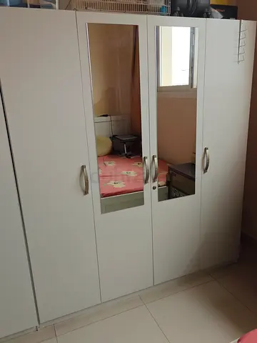 Modern Wardrobe with Mirrors