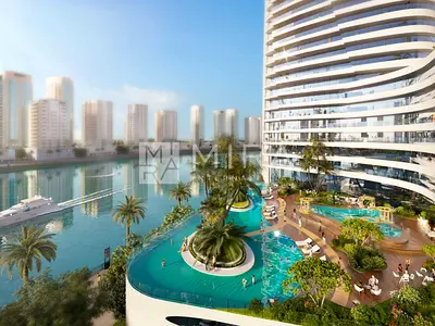 Canal View I Branded Residence I Distress Deal