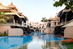 Upgraded | Open Plan | Fully Furnished