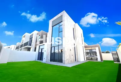 Near Pool and Park | Large Plot | Corner Plot