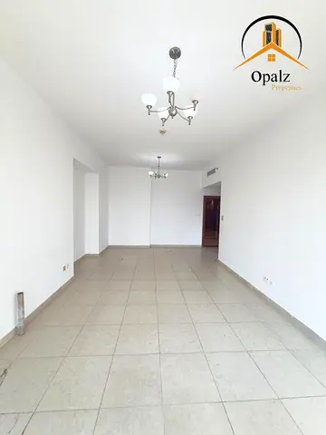 Spacious 2BR 🏡 | Free Chiller❄️ & Parking 🚗 | Next to Metro | Family Building 👨‍👩‍👧‍👦
