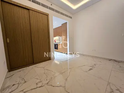 جاهز للسكن | بدون مبرد | شرفة | إطلالة على الحي
