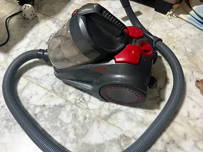 Vacuum cleaner