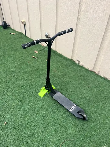 Colt S5 Trick scooter
