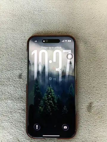 iphone Air white with apple warranty till December.