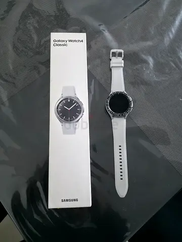 Galaxy Watch 4 Classic  wifi + bluetooth + gps