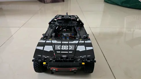 Lego technic Audi RS Q e-tron