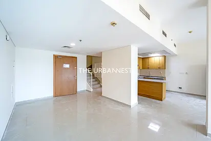 Vacant | with Maids Room | Near Metro Station