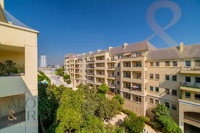 SHERLOCK HOUSE 1 | Modern Living | VACANT