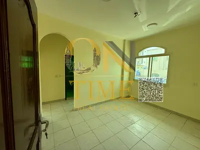 اول ساكن/بدون تصديقات/بدون شيكات/شامل الفواتير /قريب من جميع الخدمات/سهولة الخروج إلى الشارقة ودبي/تشطيب سوبر لوكس