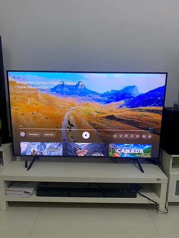 4K LED Smart TV - Flat Panel, excellent Working Condition