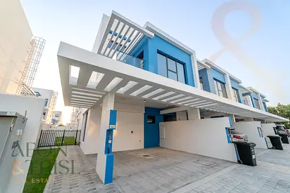 Vastu-Perfect 5BHK|Premium Landscaping|Santorini1