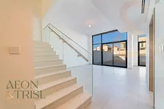 4Br+Maids | Opposite to the Park | Single Row