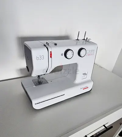 Bernette B33 Sewing machine
