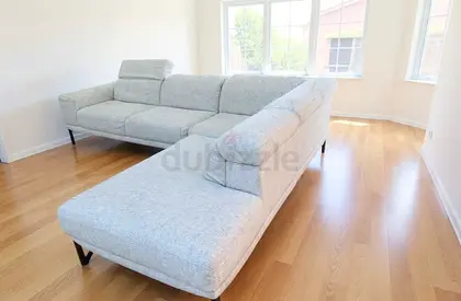 Natuzzi Corner Sofa Beige Brand New Condition