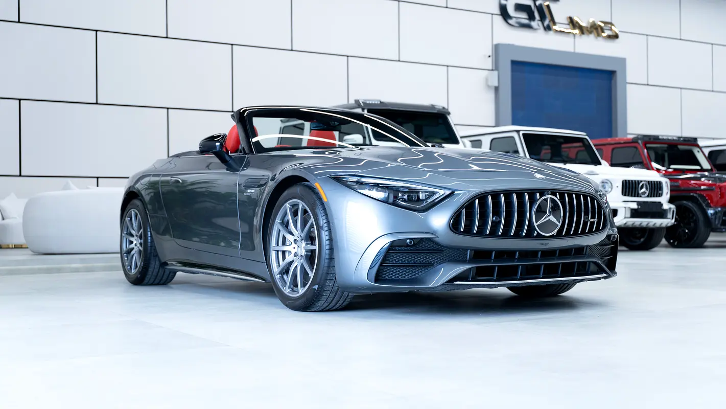 Mercedes-Benz SL-Class 2023 — photo 1 of 20