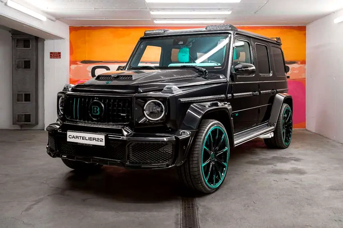 Mercedes-Benz G-Class Brabus 2022 — photo 1 of 12