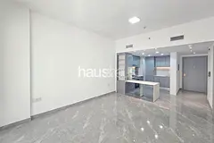 Vacant on Transfer | Upgraded | High floor