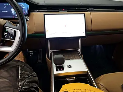 2025 LAND Rover RANGE ROVER — миниатюра 18