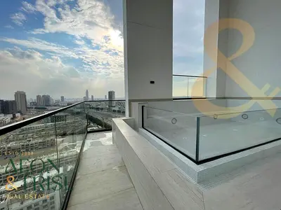 Private Pool | 2 Bedrooms | Higher Floor