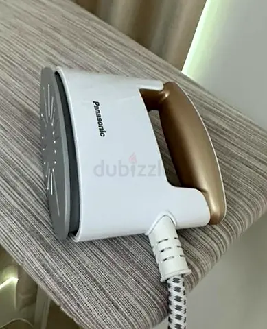Panasonic compact travel iron - lightweight and working