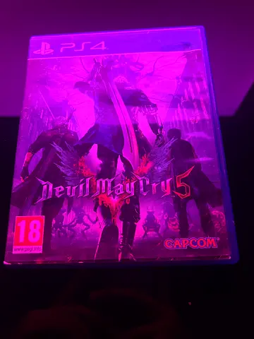 Devil May Cry 5 (PS4)