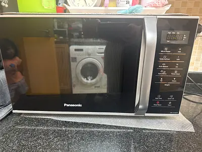 Microwave Oven
