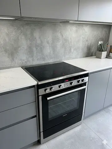 Siemens MODEL  HC744540 , 4 Plates ELECTRIC Ceramic Cooker 60Cm stove by cooking range