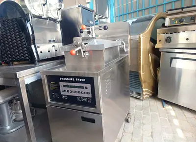 Commercial Pressure Fryer