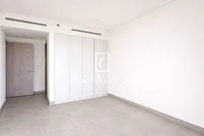 STUDIO | HIGH FLOOR | PRIME LOCATION