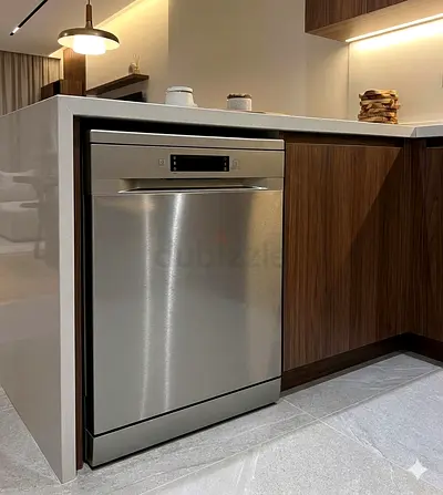 Samsung 14 Place Setting Dishwasher With Digital Display 1800 W MODEL Dw60M5070Fs Silver