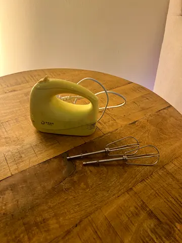 Handheld Electric Mixer in Lemon Yellow