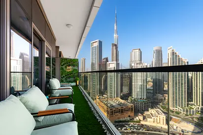 2Br Burj Khalifa view with the Highest infinity Pool in Paramount Midtown