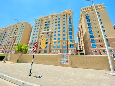 3BR-Sophisticated Space | Luxury Perks | Vacant