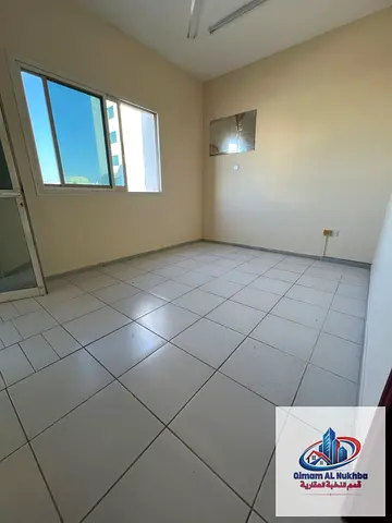 أرخص غرفتيين وصاله بالجبيل -مساحه كبيره -بلكونه باطلاله مميزه جدا -قريبه من سوق الجبيل وموقف الباصات