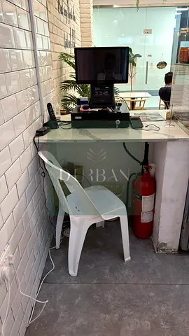 Cafe for rent in karama