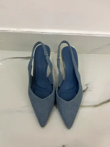 Women shoes