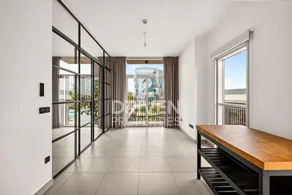 Premium Finishing and Modern Unit with Pool View