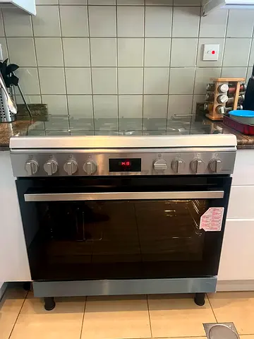 Bosch Series 6 full gass with fan 5 burner  Gas Range Cooker | Stainless Steel 90x60 stove