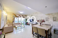 LUXURIOUS | SPACIOUS | PRIME LOCATION